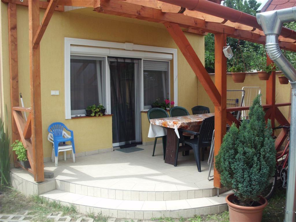 Andrea Apartman Гайдусобосло Екстер'єр фото